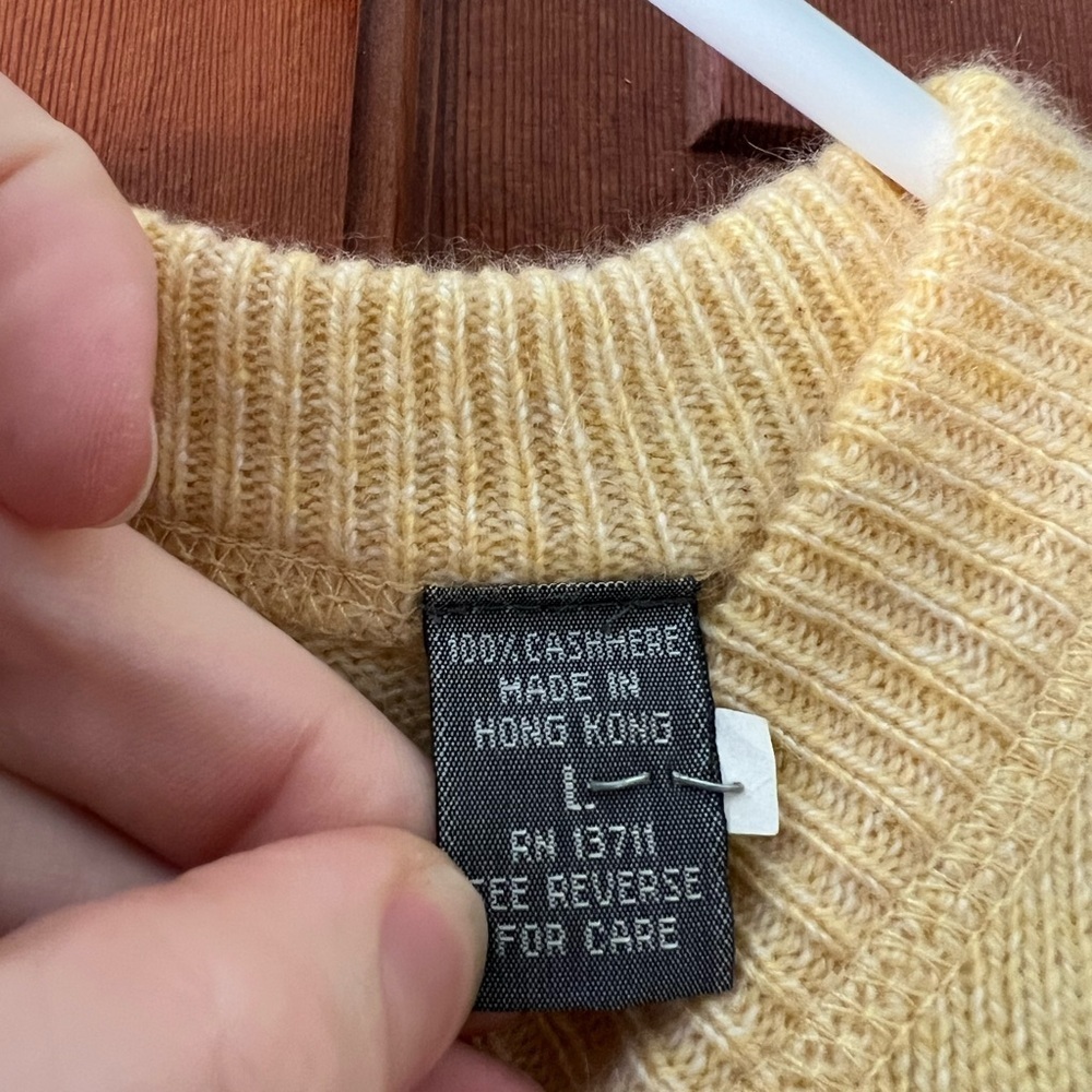 100% Cashmere Sweater Cream Yellow | Two-Ply Cashmere Knit | LoftFashions | L - Picture 4 of 7